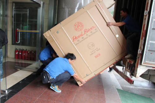 下城钢琴贵重工艺品无忧运